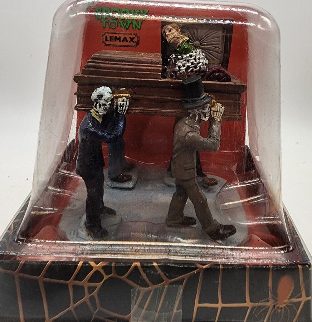 Lemax Spooky Town EARLY TO BED 03812 Coffin Halloween Village Retired